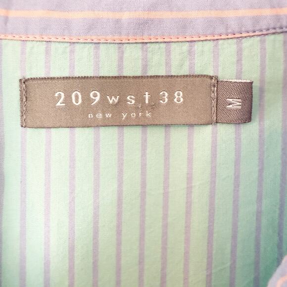 209 WST 38 Striped Button Down Shirt Size Medium - Picture 4 of 5